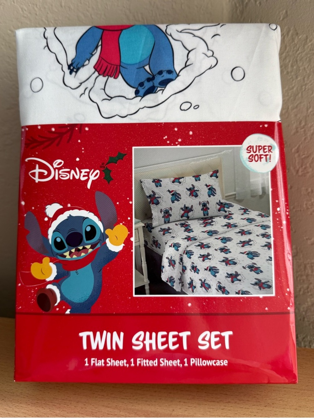 Disney Lilo & Stitch holiday-themed twin sheet set